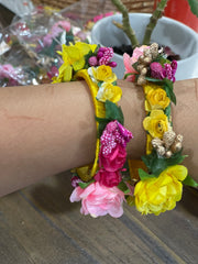 Set of 2 handmade floral bangles, Haldi ceremony, wedding favors, bangle ceremony, Indian bangles