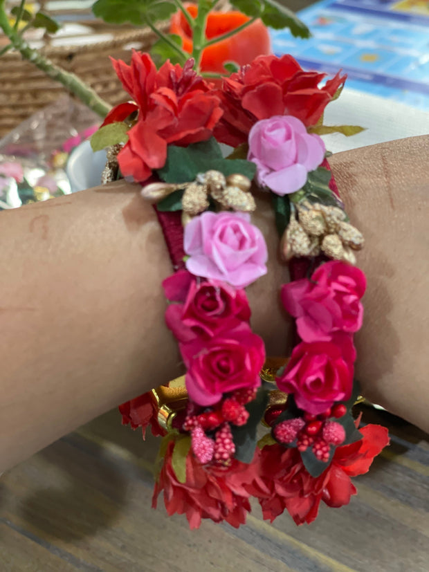 Set of 2 handmade floral bangles, Haldi ceremony, wedding favors, bangle ceremony, Indian bangles