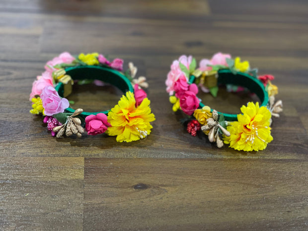 Set of 2 handmade floral bangles, Haldi ceremony, wedding favors, bangle ceremony, Indian bangles