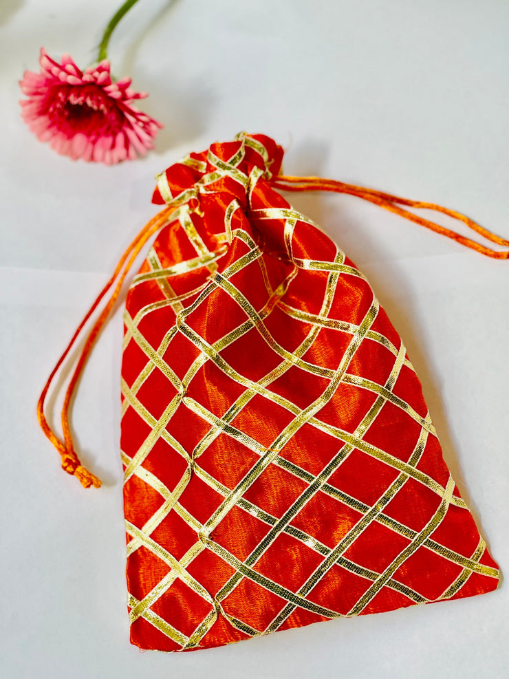 Set of 20 mix colour Gota patti Potlis, wedding favors, housewarming gifts, pooja return gifts,Lohri gift, makar sakranti gifts