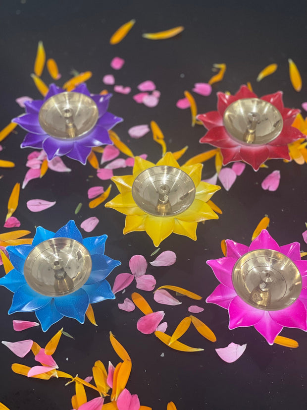 Lotus Brass diya, diwali gift, housewarming gifts, wedding gift, favors, baby shower favors, Pooja item, temple decor, pooja favors
